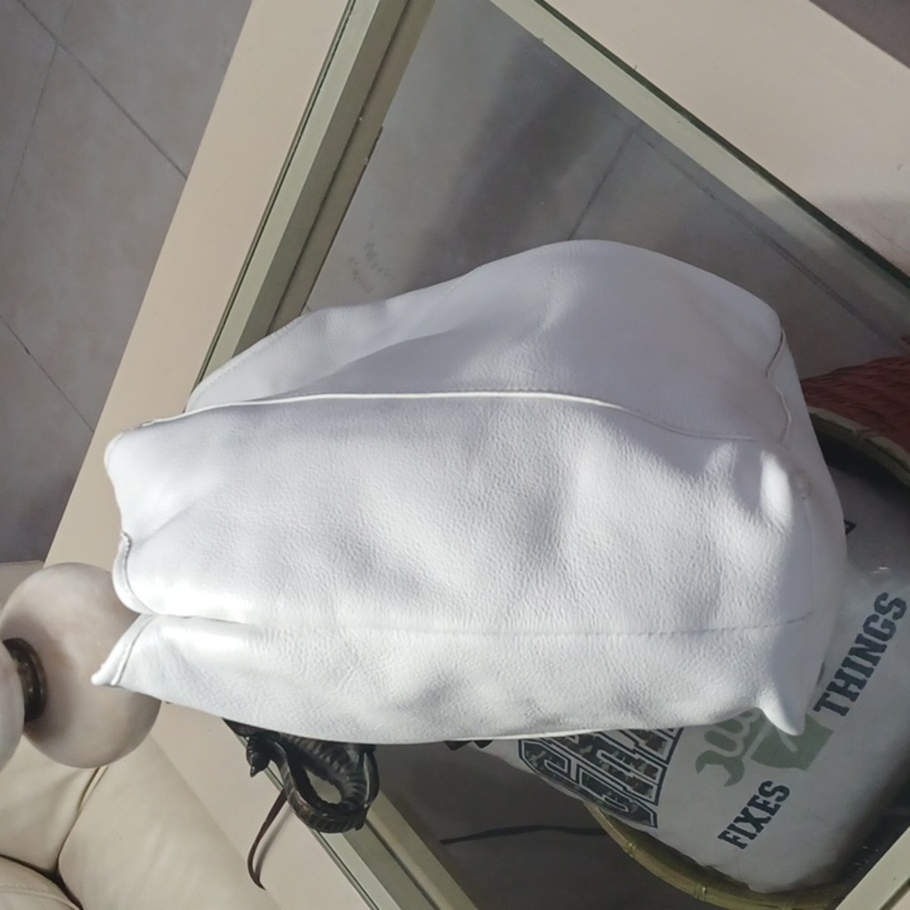 14IN PURE WHITE TALBOTS LEATHER BAG - Picture 11 of 17